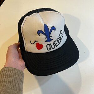 Vintage "I love Quebec" Trucker hat